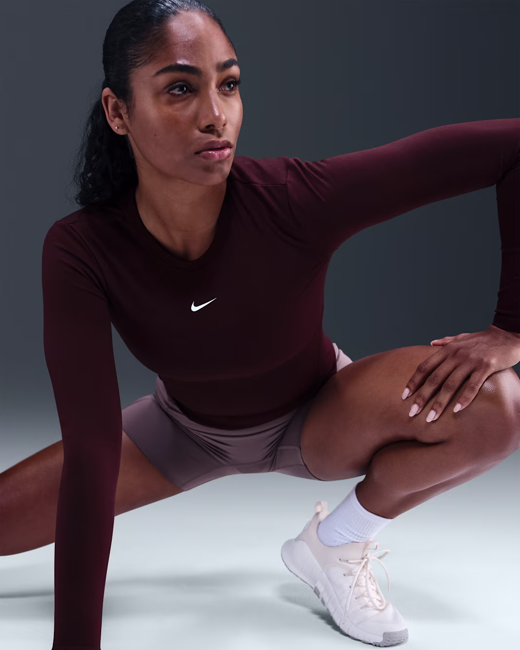 Nike One Fitted Dri-FIT LS