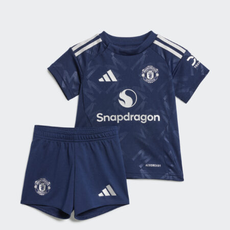 Adidas Manchester United Away ungbarnasett 24/25