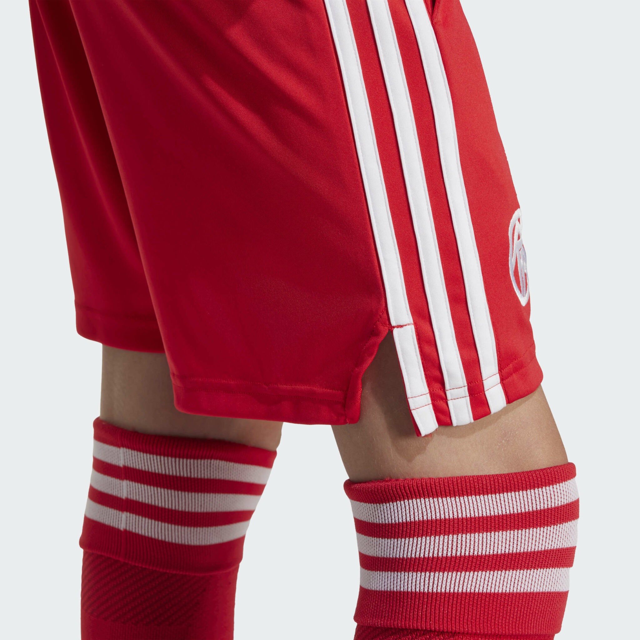 Adidas Originals FC Bayern Munchen 3 GK Stuttbuxur barna - Image 6