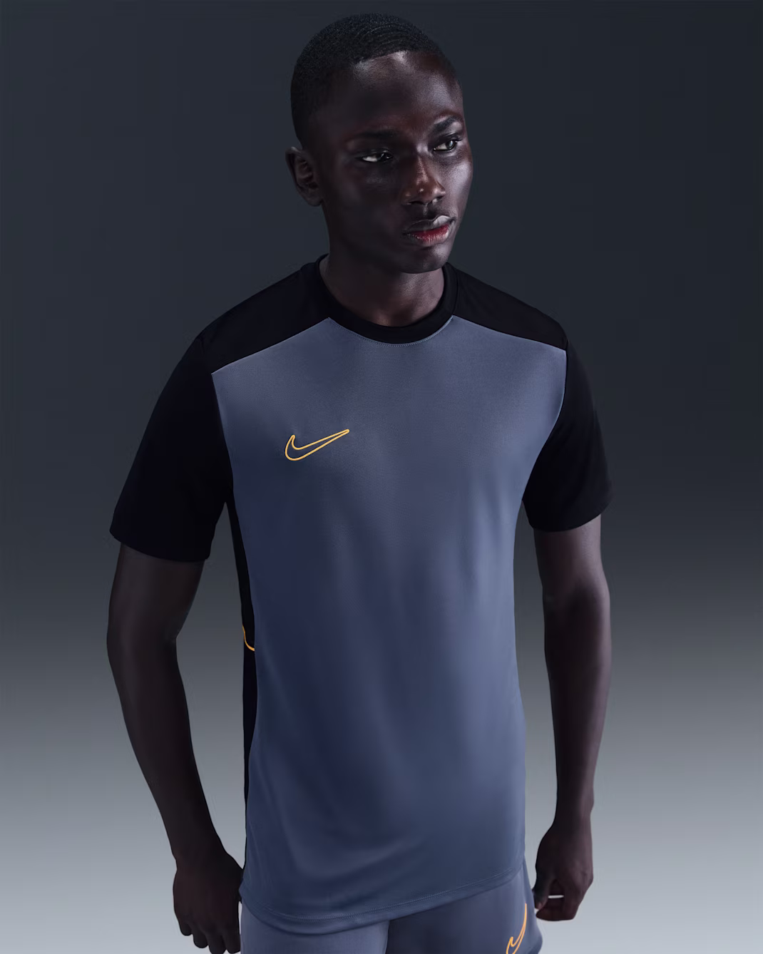 Nike Academy Mens Dri-FIT Short-Sleeve Football Top