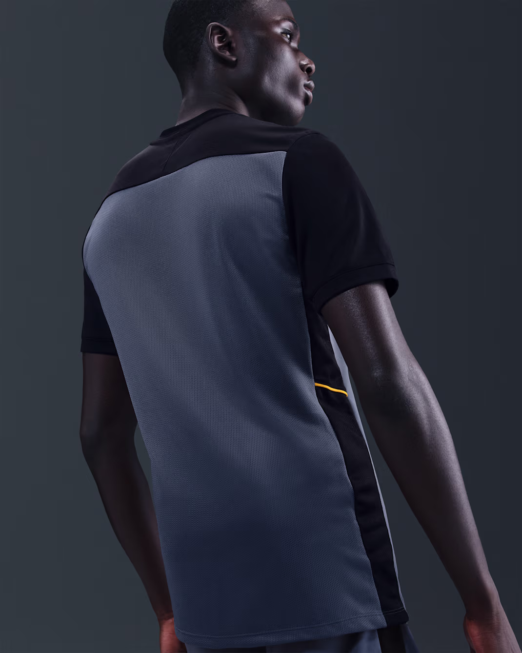 Nike Academy Mens Dri-FIT Short-Sleeve Football Top - Image 5