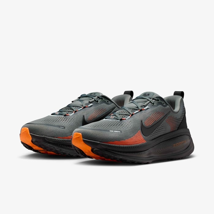 Nike Vomero 18 Mens Road Running Shoes