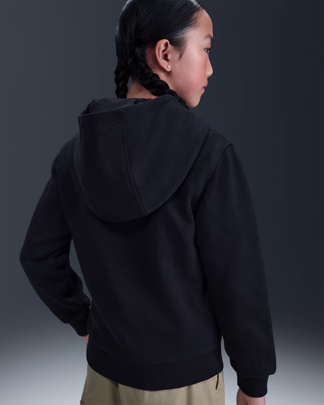 Nike Sportswear Club Fleece barna hettupeysa m/gulli - Image 2