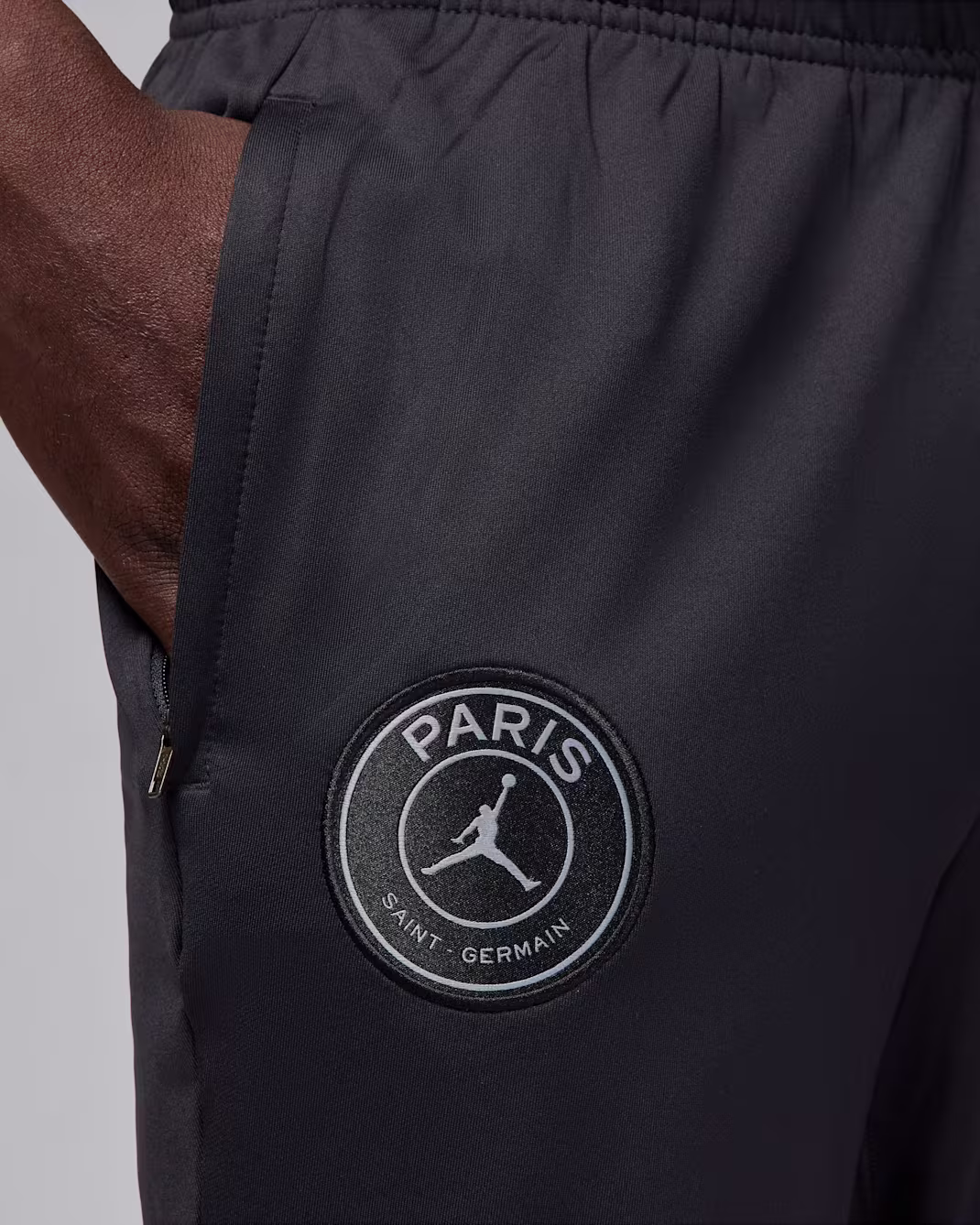 Nike Paris Saint Germain Barna buxur Dri-FIT Strike 4th - Image 2