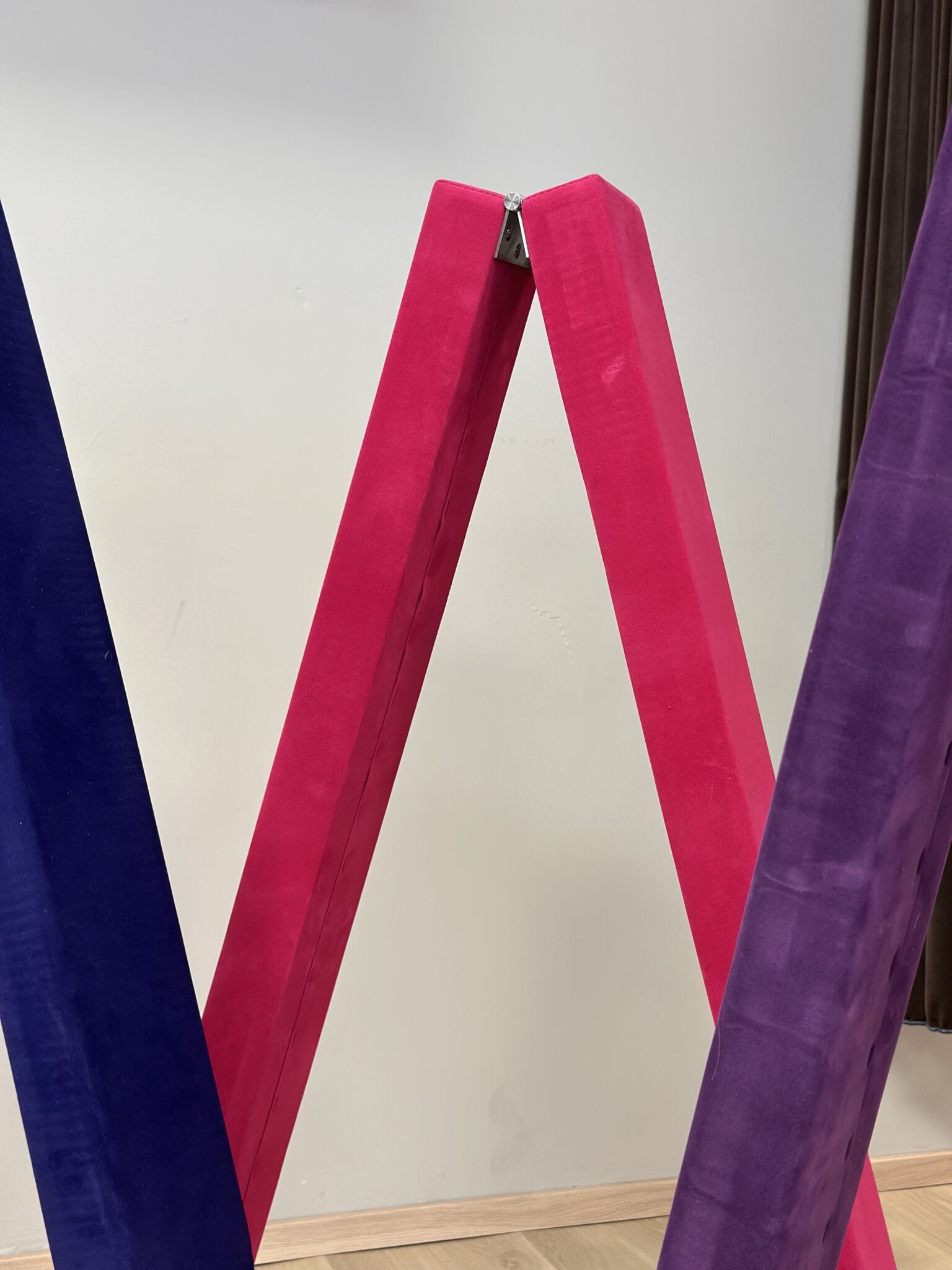 Fimleikaslá Jafnvægisslá samanbrjótanleg 2.10m - Image 5