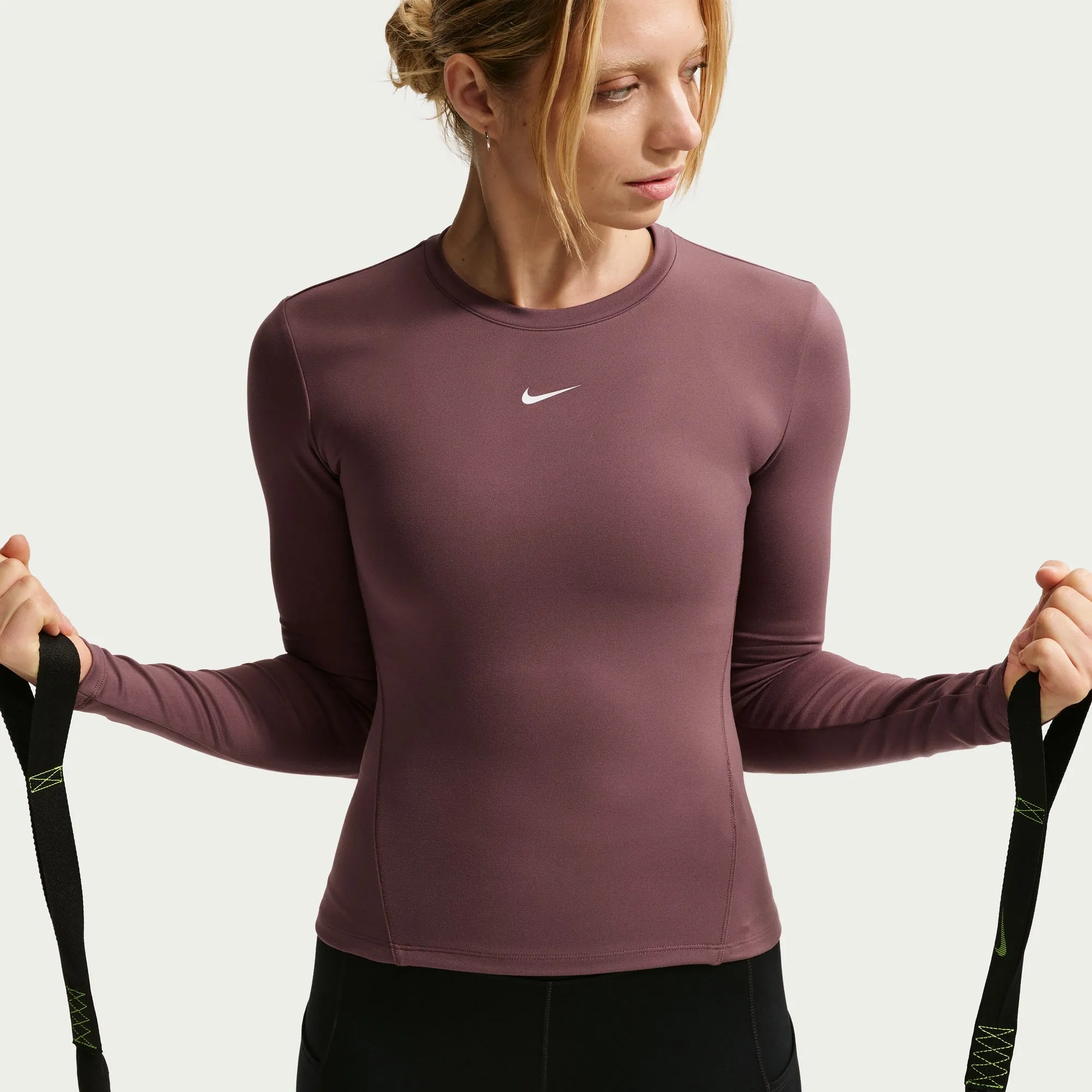 Nike One Fitted Dri-FIT Longsleeve Top Women - Image 2