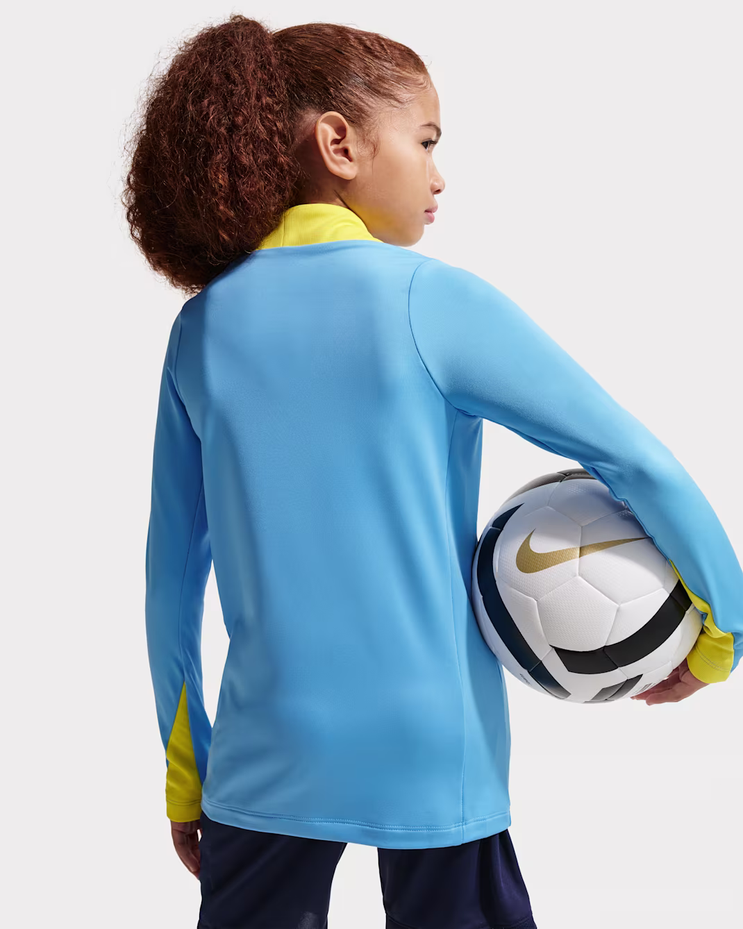 Nike F.C. Barcelona Strike Fourth Barna peysa - 25/26 - Image 5