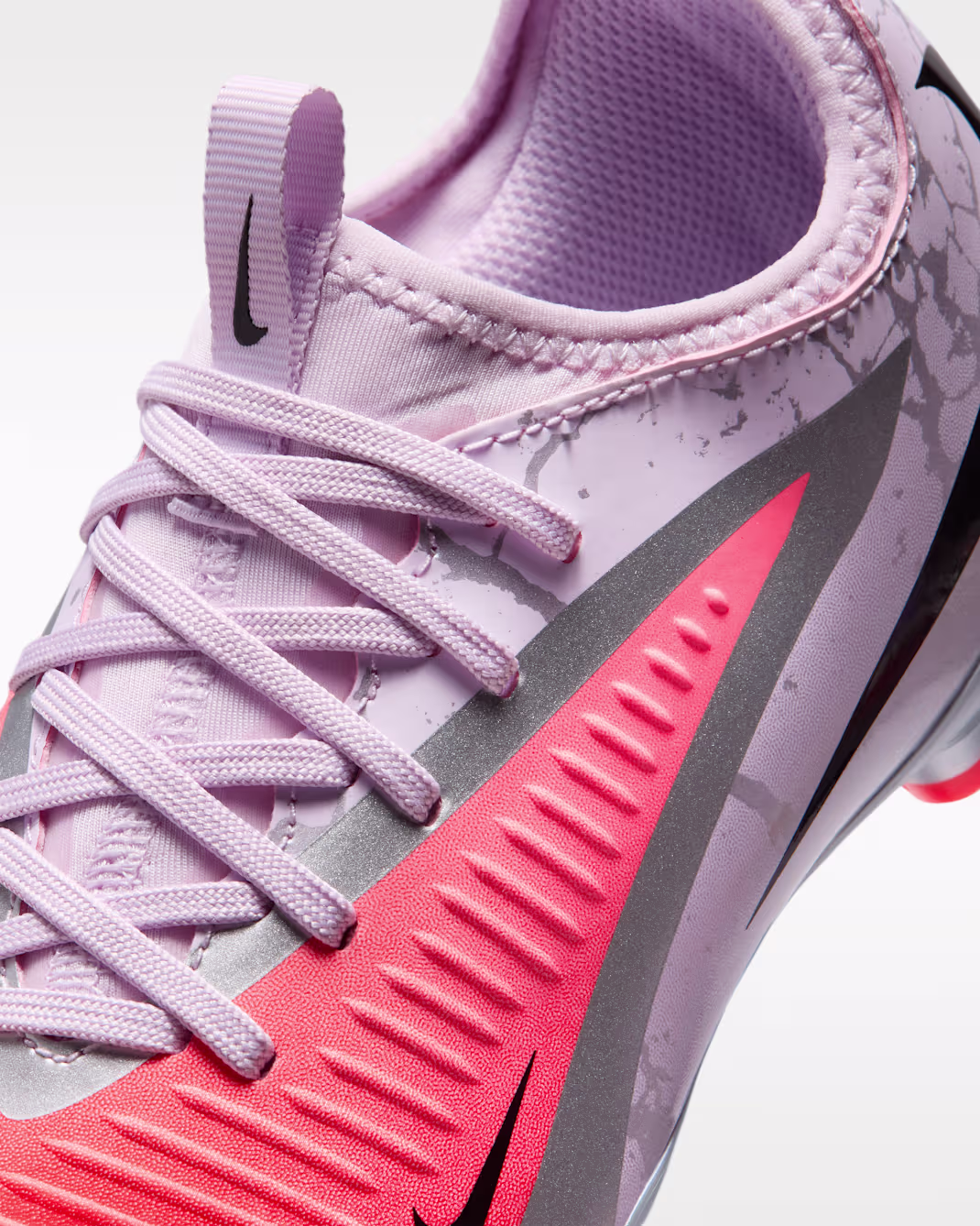 Nike Jr. Phantom 6 Low Academy "Alexia Putellas" - Image 6