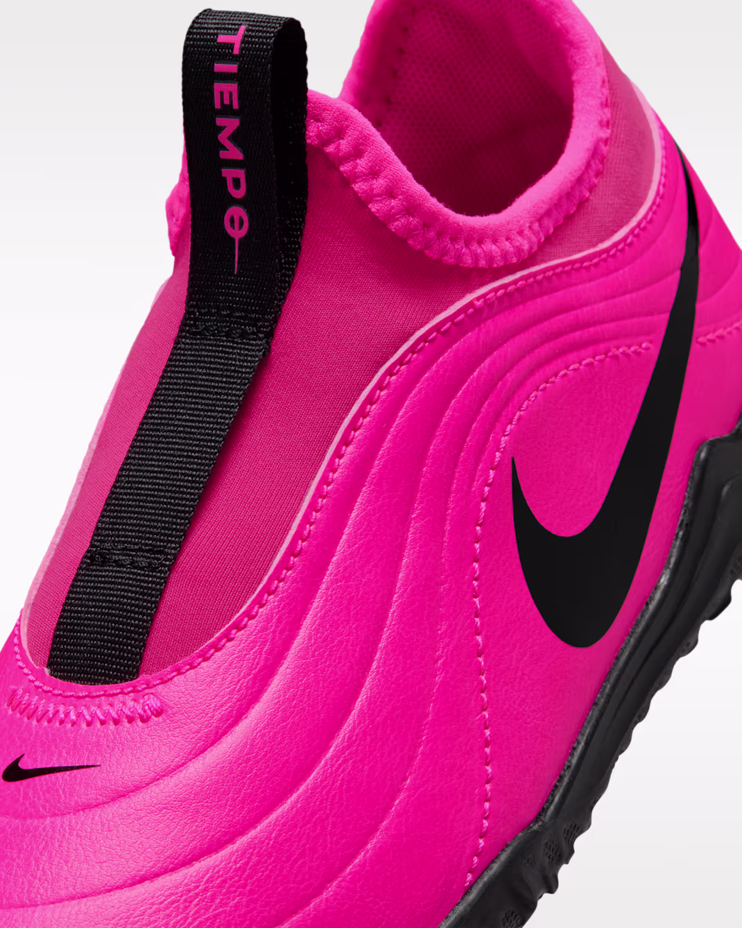 Nike Jr. Tiempo Maestro Flex Younger Kids Turf High-Top Football Boots - Image 3