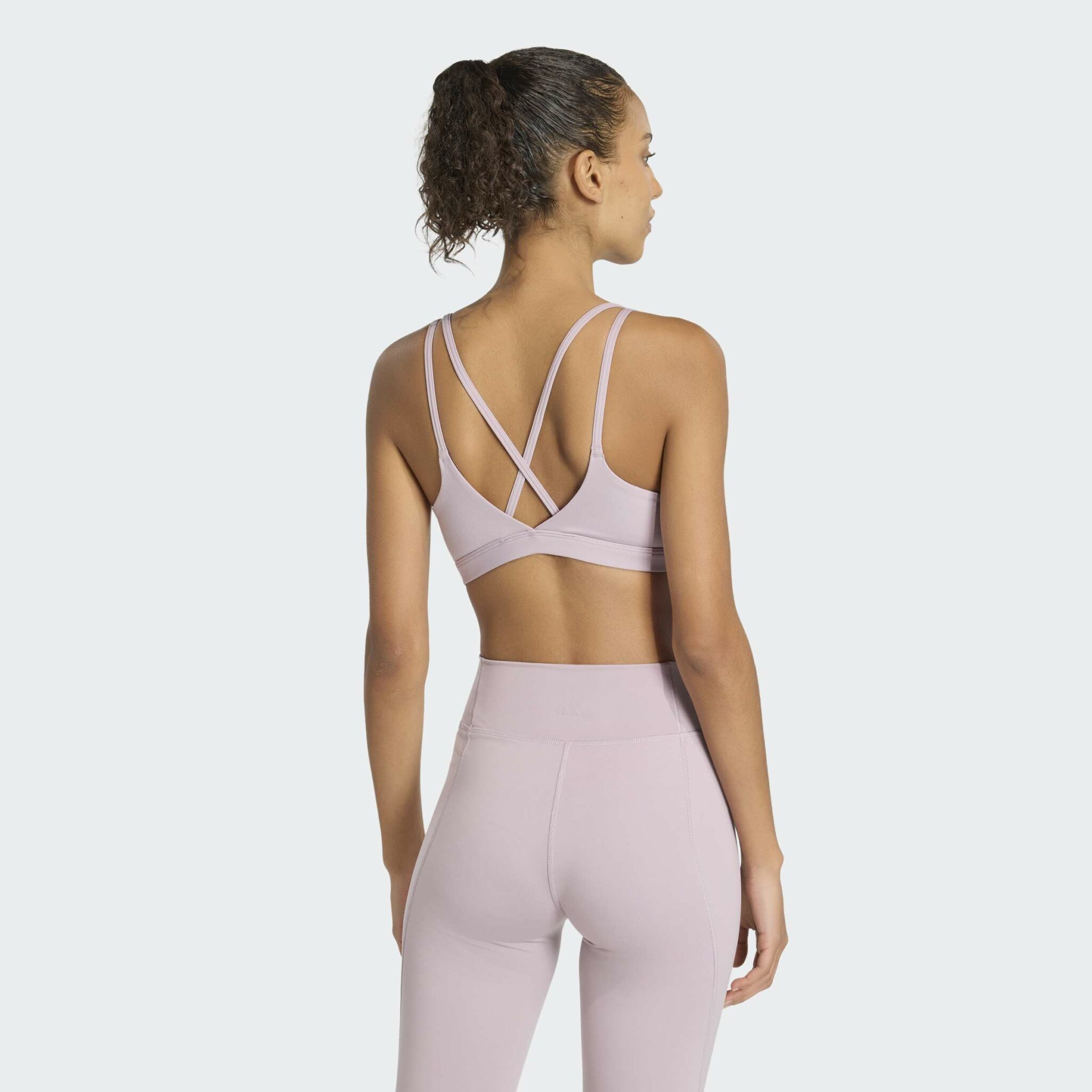 Adidas All Me Essentials Medium Support Toppur Dömu - Image 2