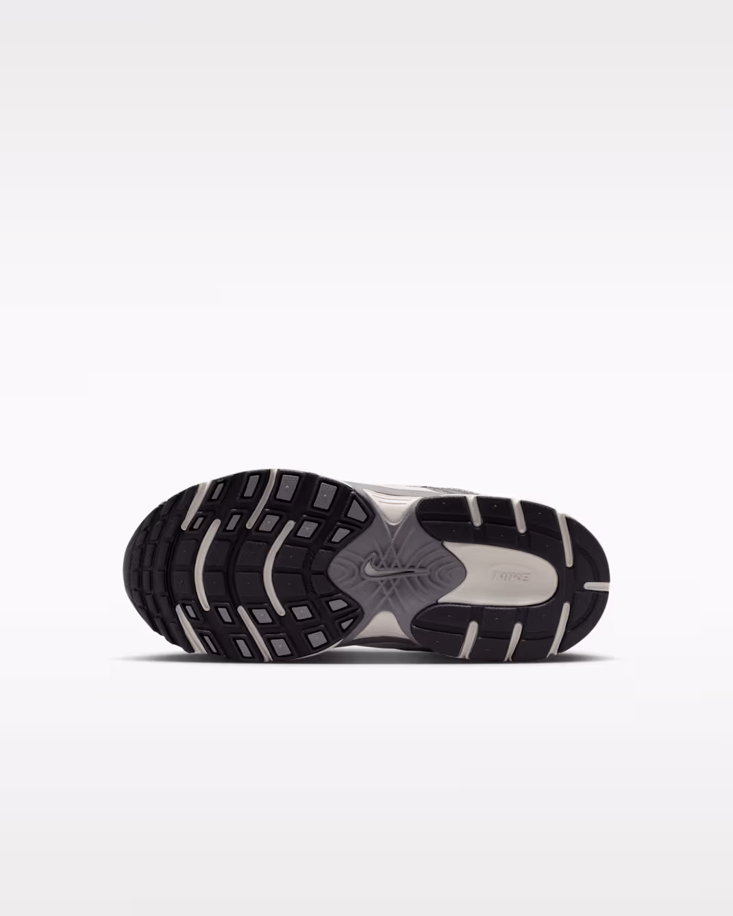 Nike V5 RNR Younger Kids Shoes - Image 7