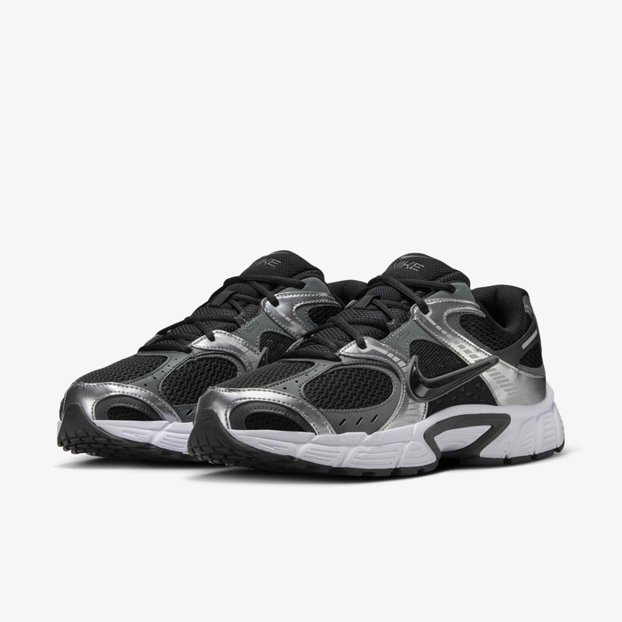 Nike V5 RNR Smoke strigaskór - Image 2