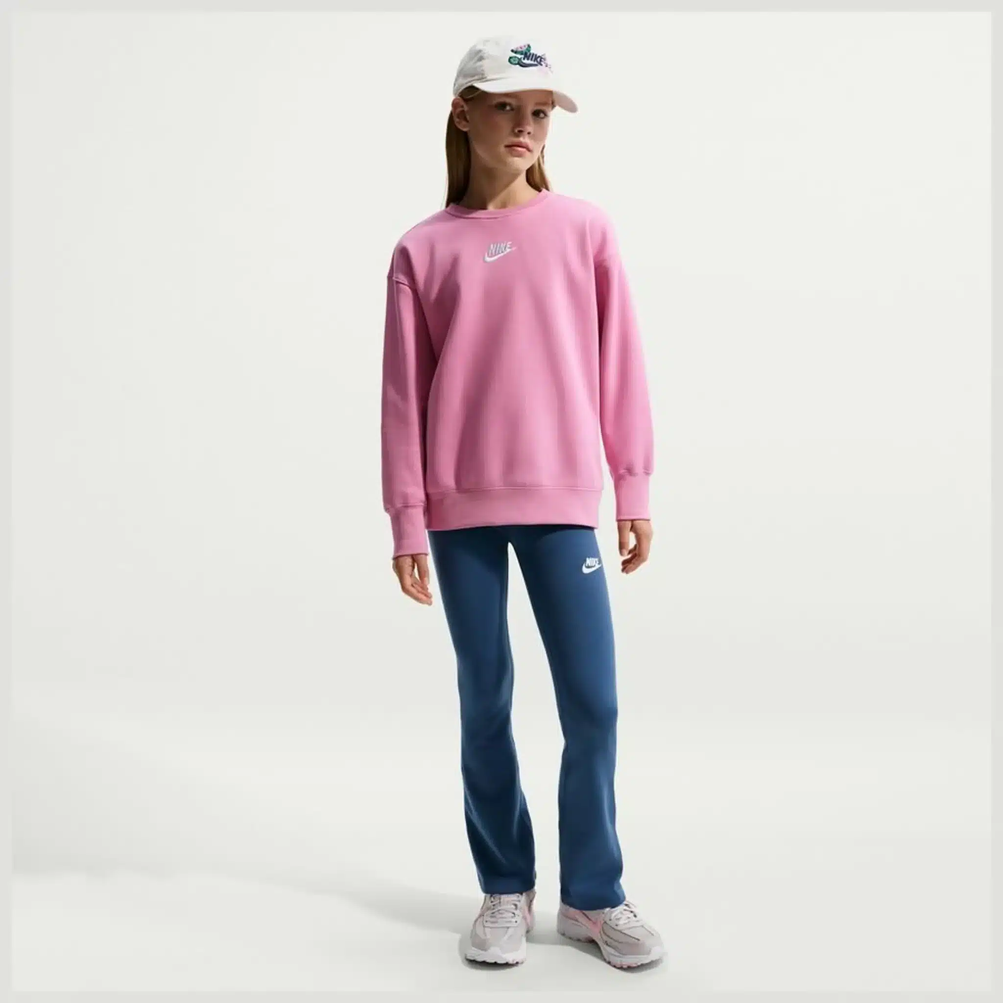 Nike Girls High-Waisted Flared Leggings - blátt - Image 2