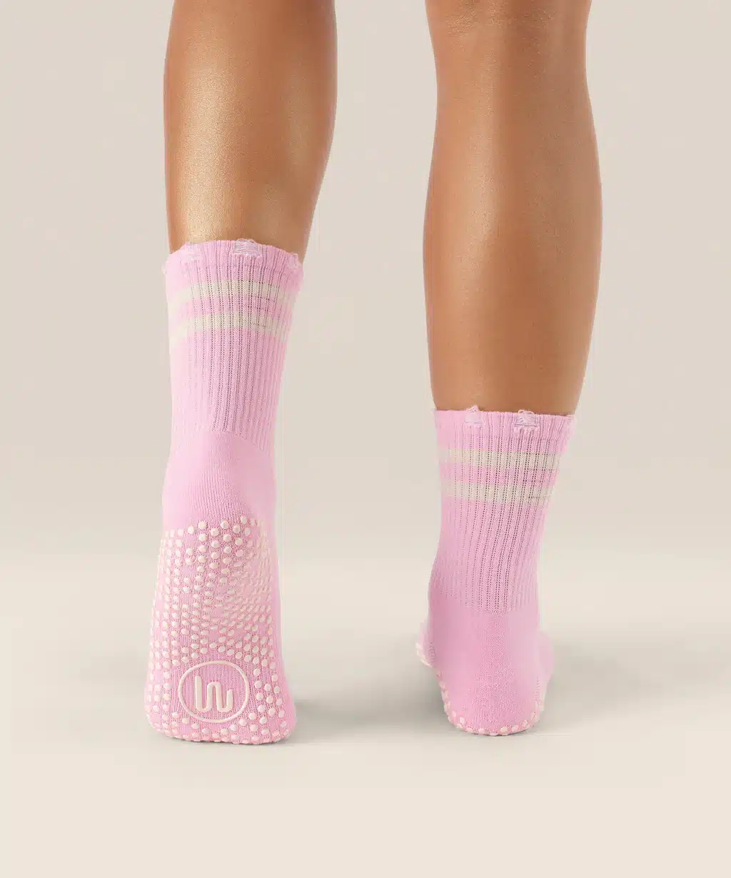 Move Active Crew Grip Socks - Edgy Cool Pink - Image 3