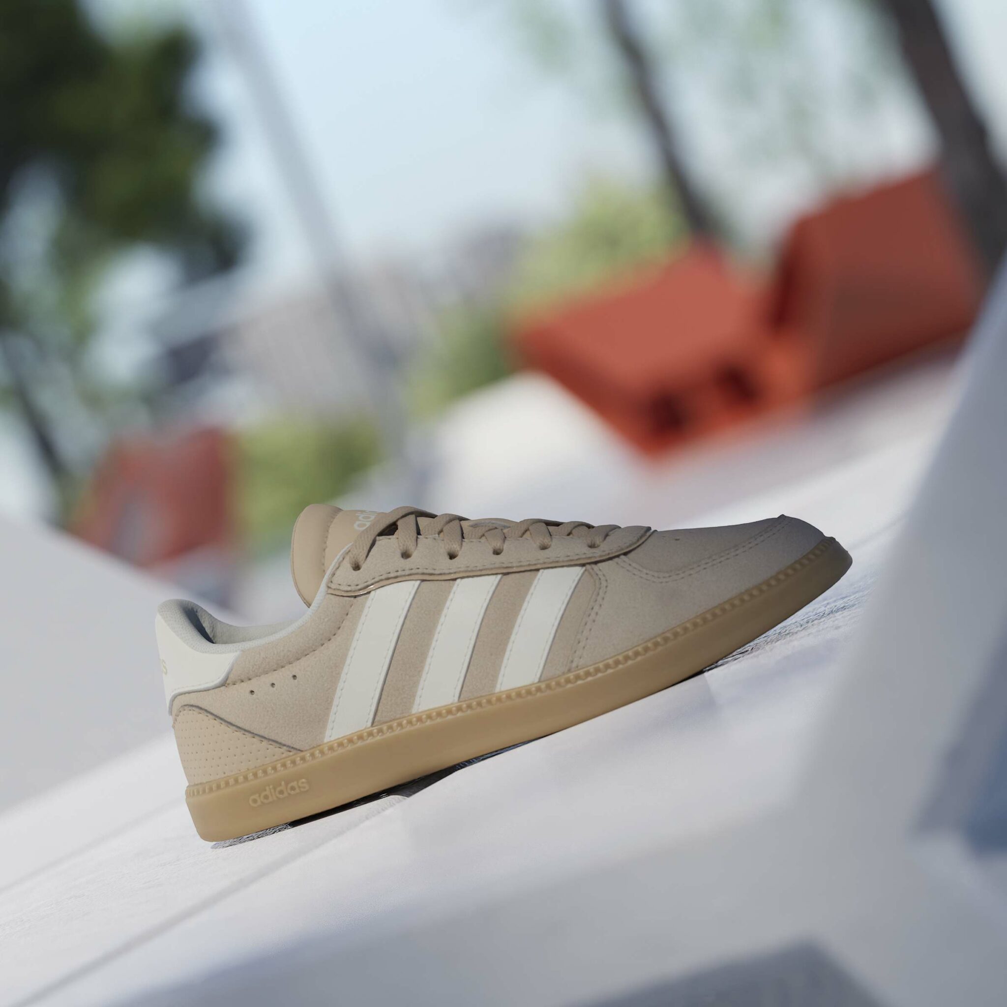 Adidas Breaknet Sleek J - Image 3