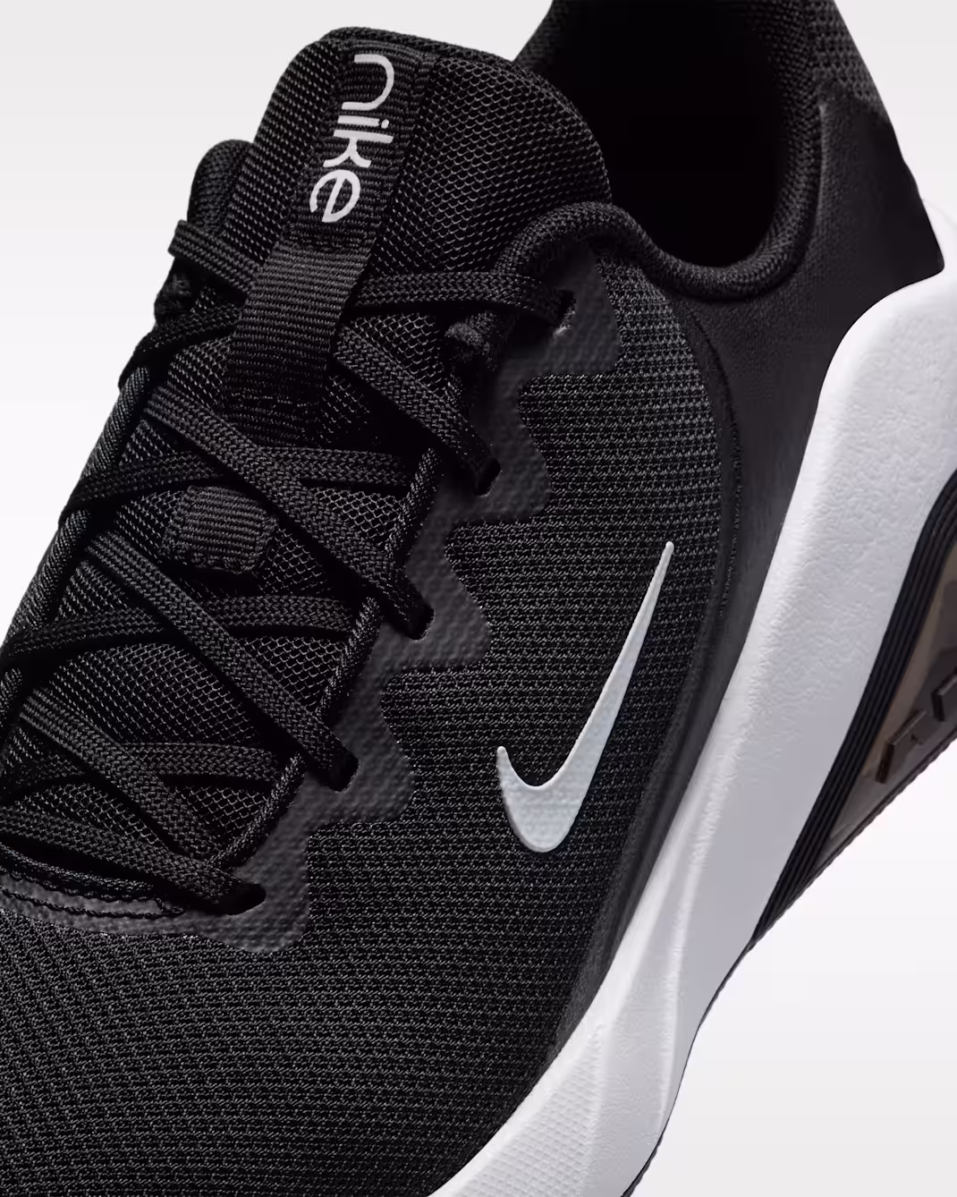 Nike Air Zoom Bella 7 Womens Workout Shoes - Image 5