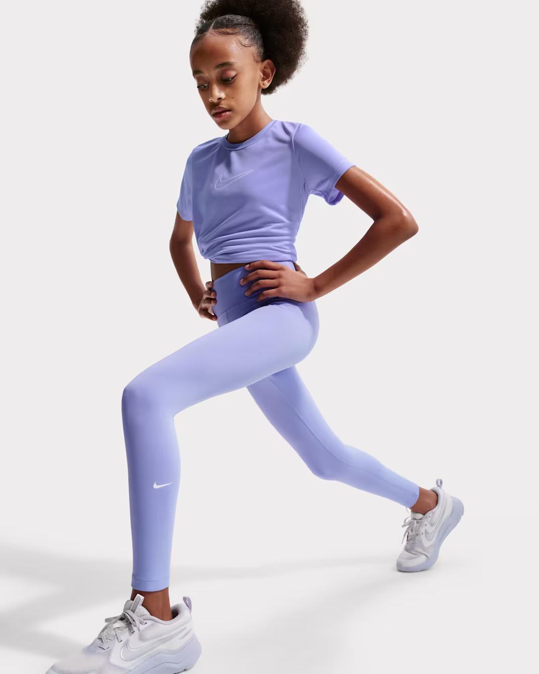 Nike One Older Kids' (Girls') Dri-FIT High-Waisted Leggings - Image 4