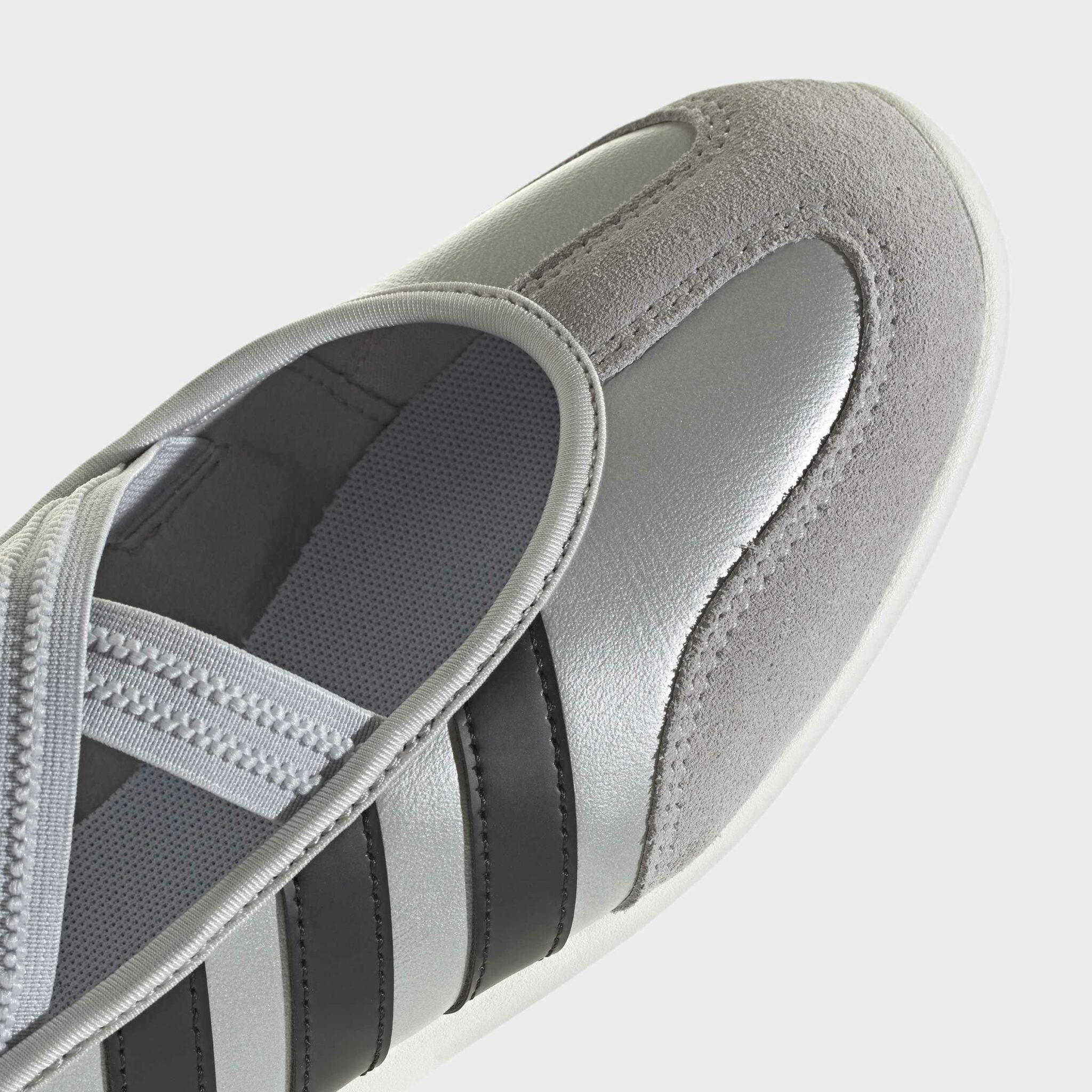 Adidas Barreda Mary Jane - Image 6
