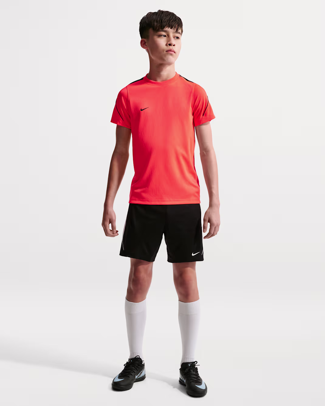 Nike Strike Older Kids Dri-FIT Football Short-Sleeve Top - Image 3