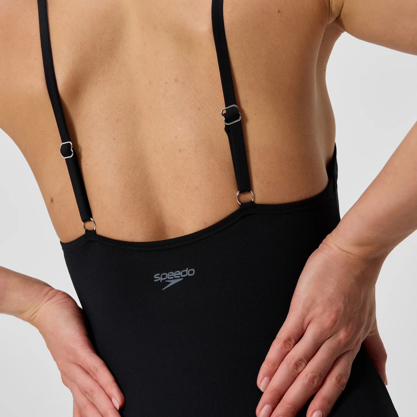 SPEEDO DÖMU SOLID V-NECK ONE PIECE-Black - Image 8