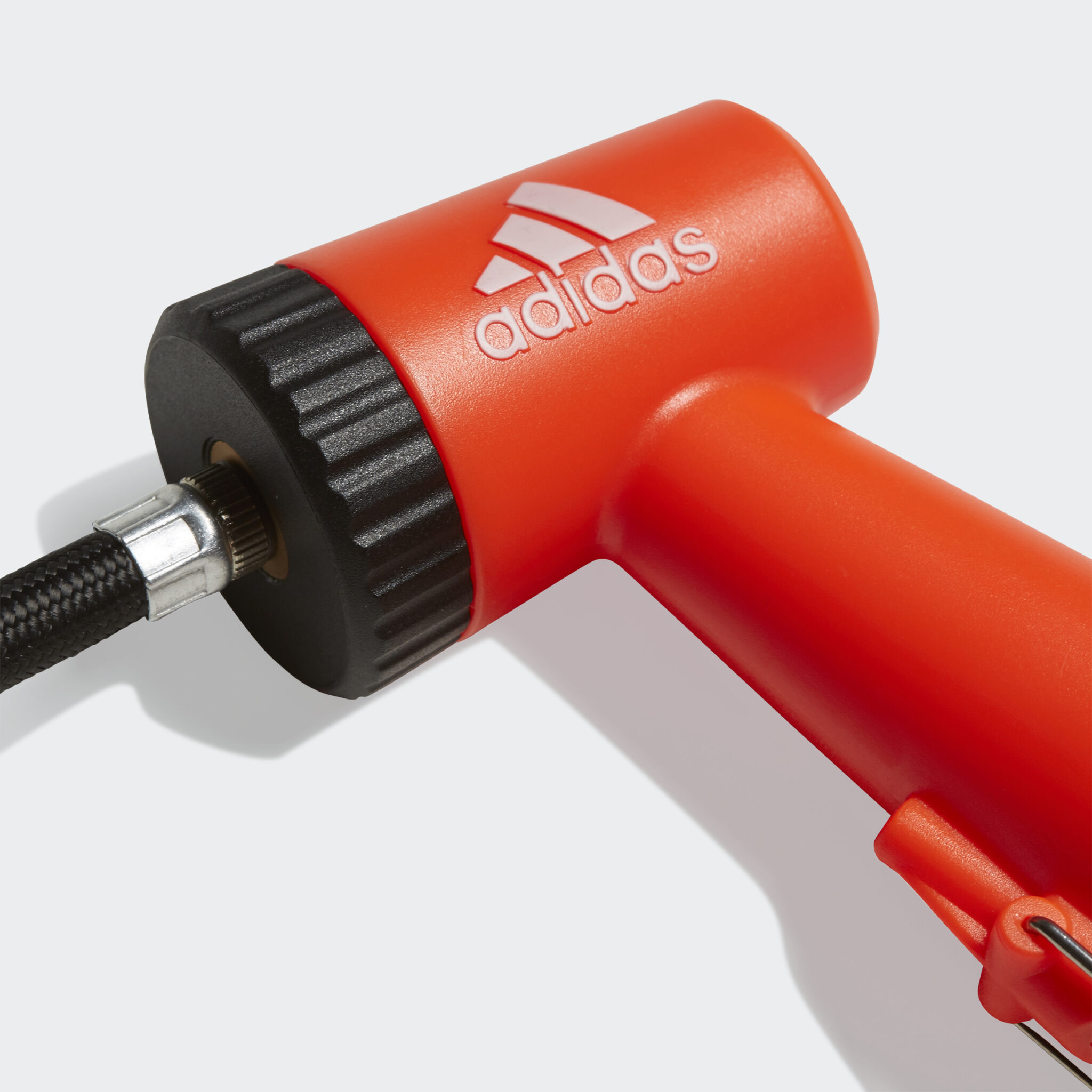 Adidas boltapumpa - Image 4