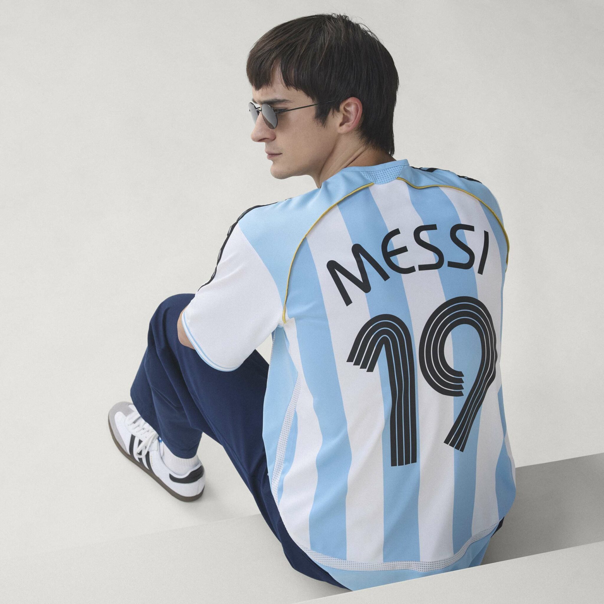 ADIDAS ORIGINAL Argentina Home Jersey WorldCup 2006 Messi white - Image 14