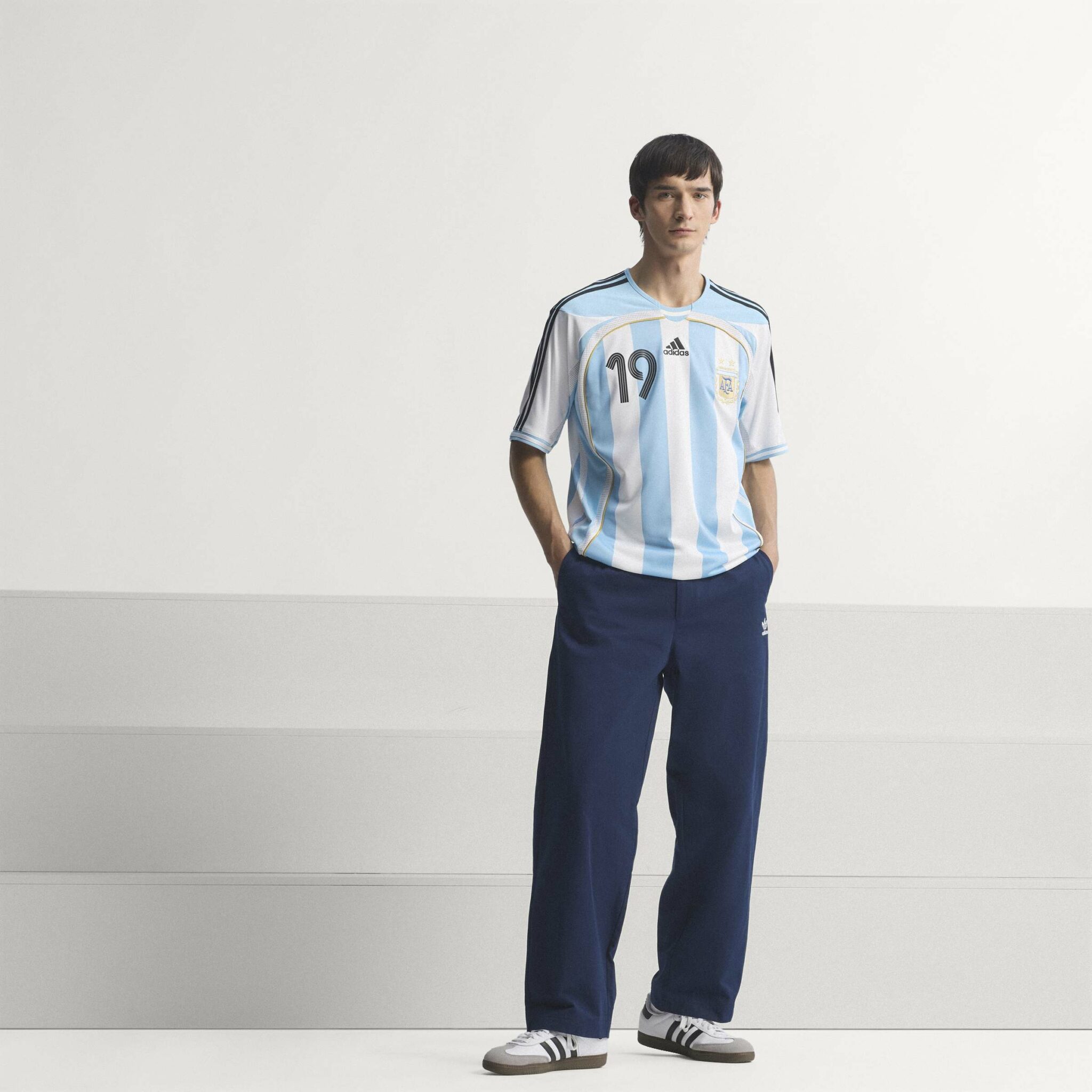 ADIDAS ORIGINAL Argentina Home Jersey WorldCup 2006 Messi white - Image 13