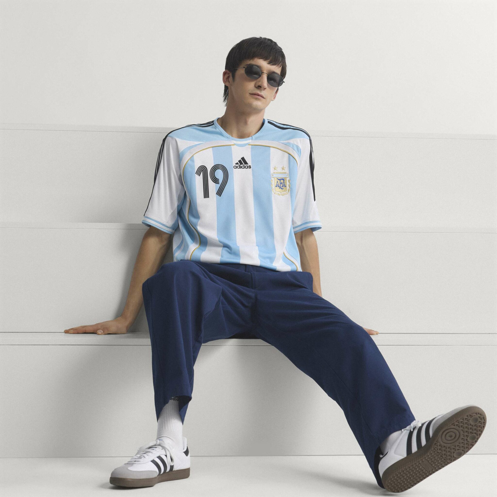 ADIDAS ORIGINAL Argentina Home Jersey WorldCup 2006 Messi white - Image 8