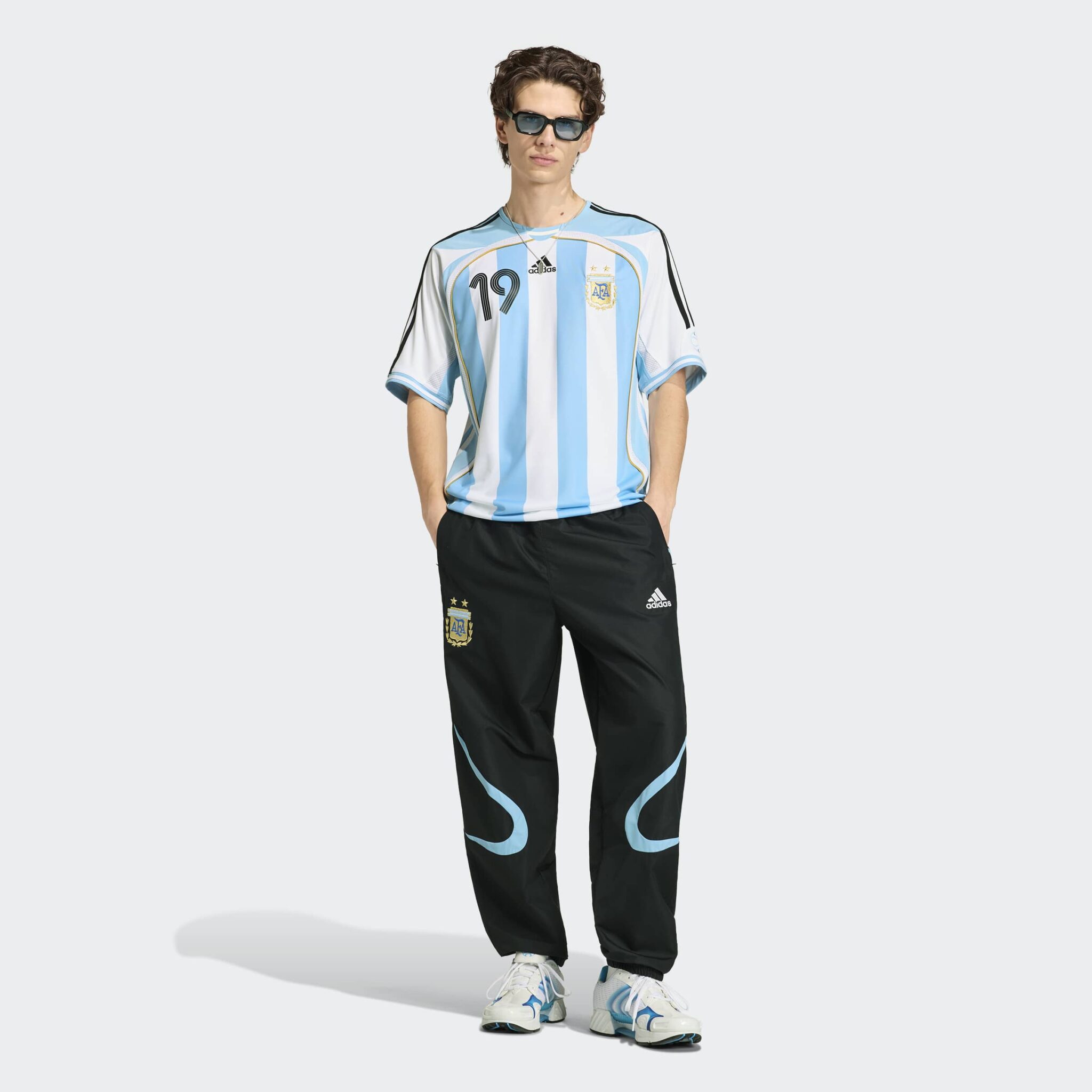 ADIDAS ORIGINAL Argentina Home Jersey WorldCup 2006 Messi white - Image 5