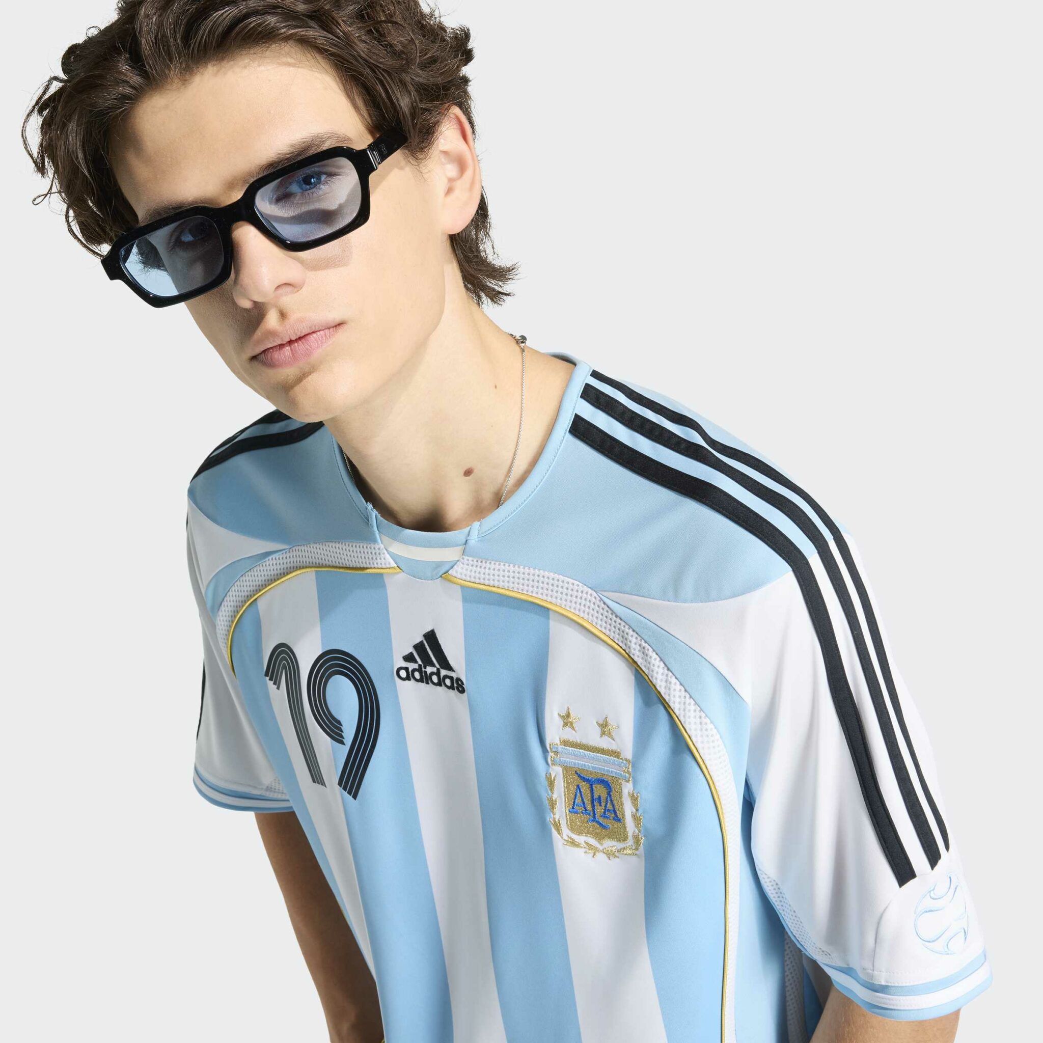 ADIDAS ORIGINAL Argentina Home Jersey WorldCup 2006 Messi white - Image 4