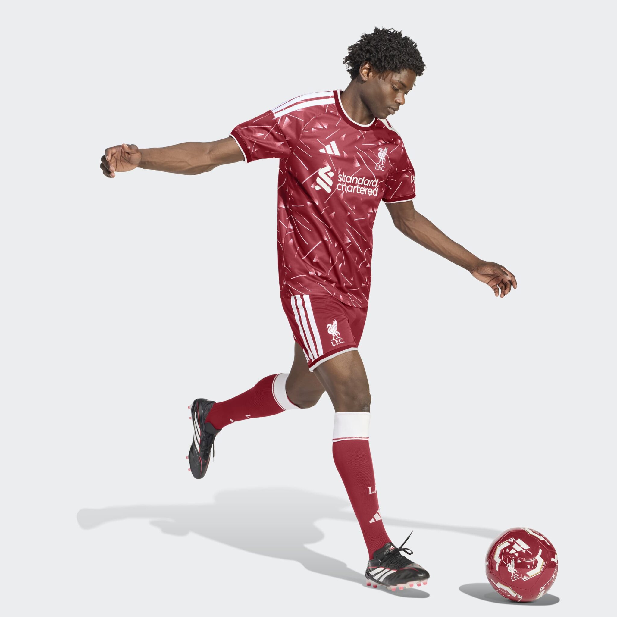 ADIDAS LIVERPOOL FC 26/27 HOME SHORTS HERRA - Image 4