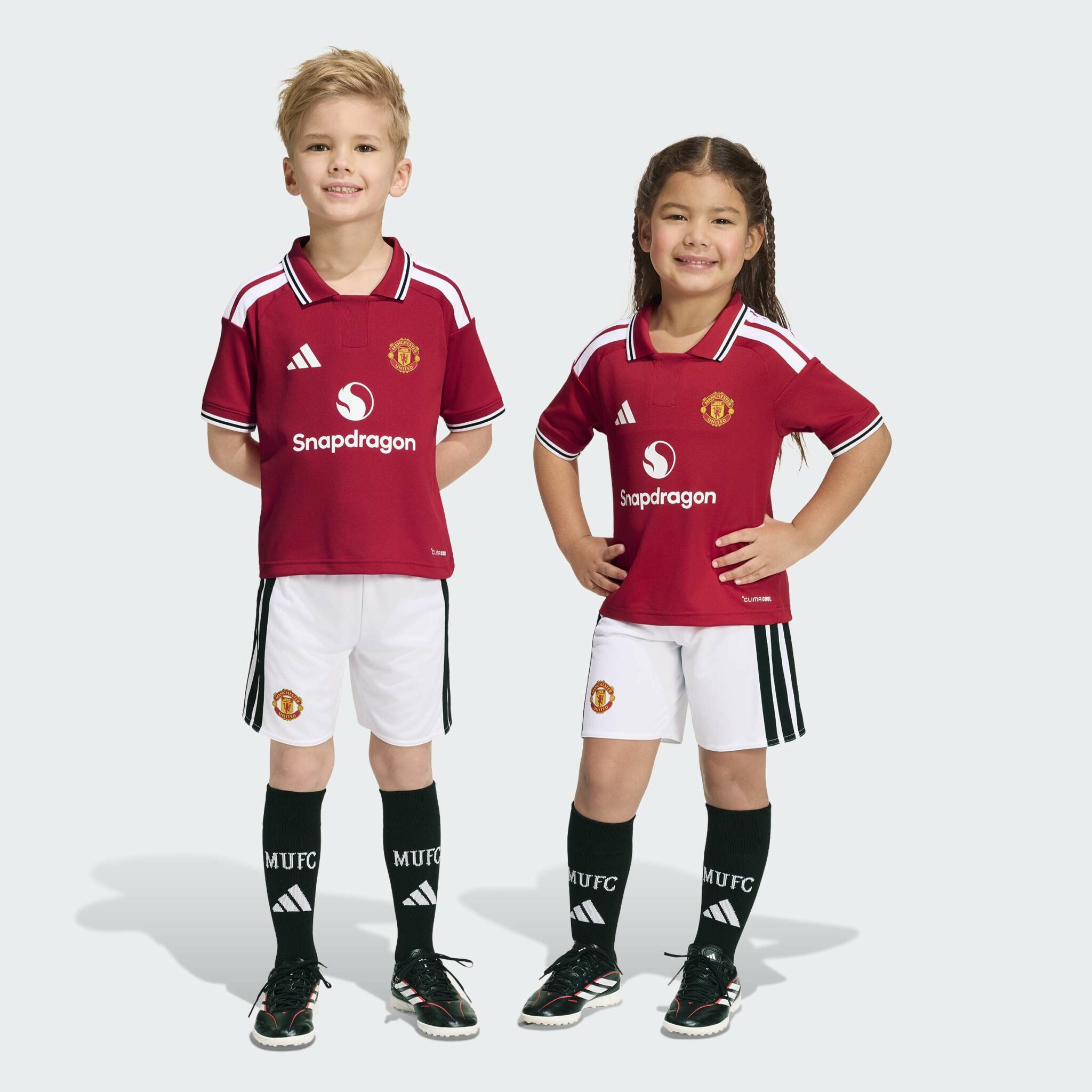 ADIDAS MANCHESTER UNITED MINI KIT - Image 2