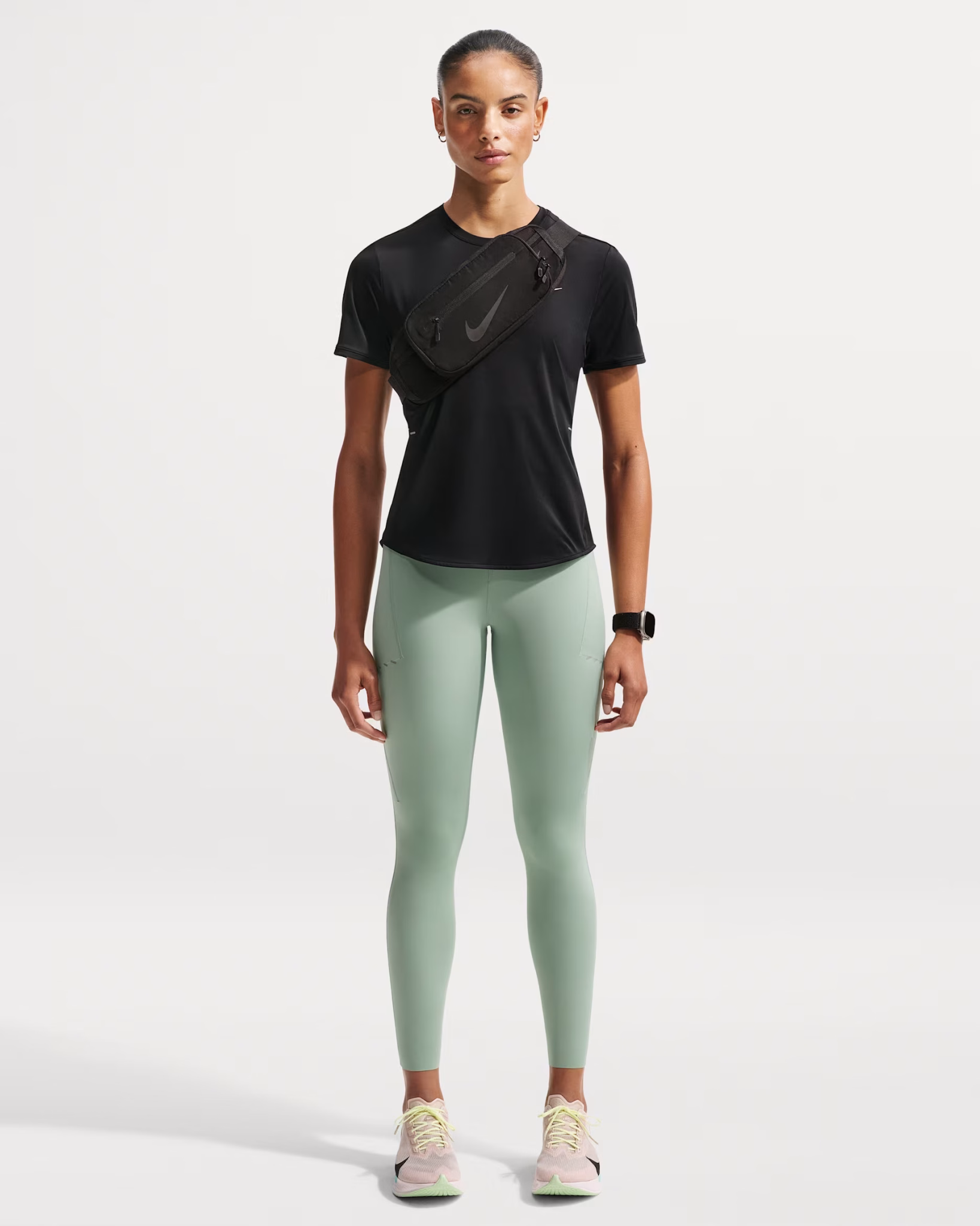 Nike Swift Womens High-Waisted 7/8 Running Leggings with Pockets - Image 2