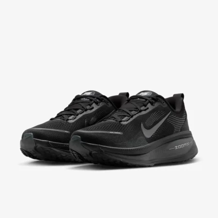 Nike Vomero 18 Mens Road Running Shoes