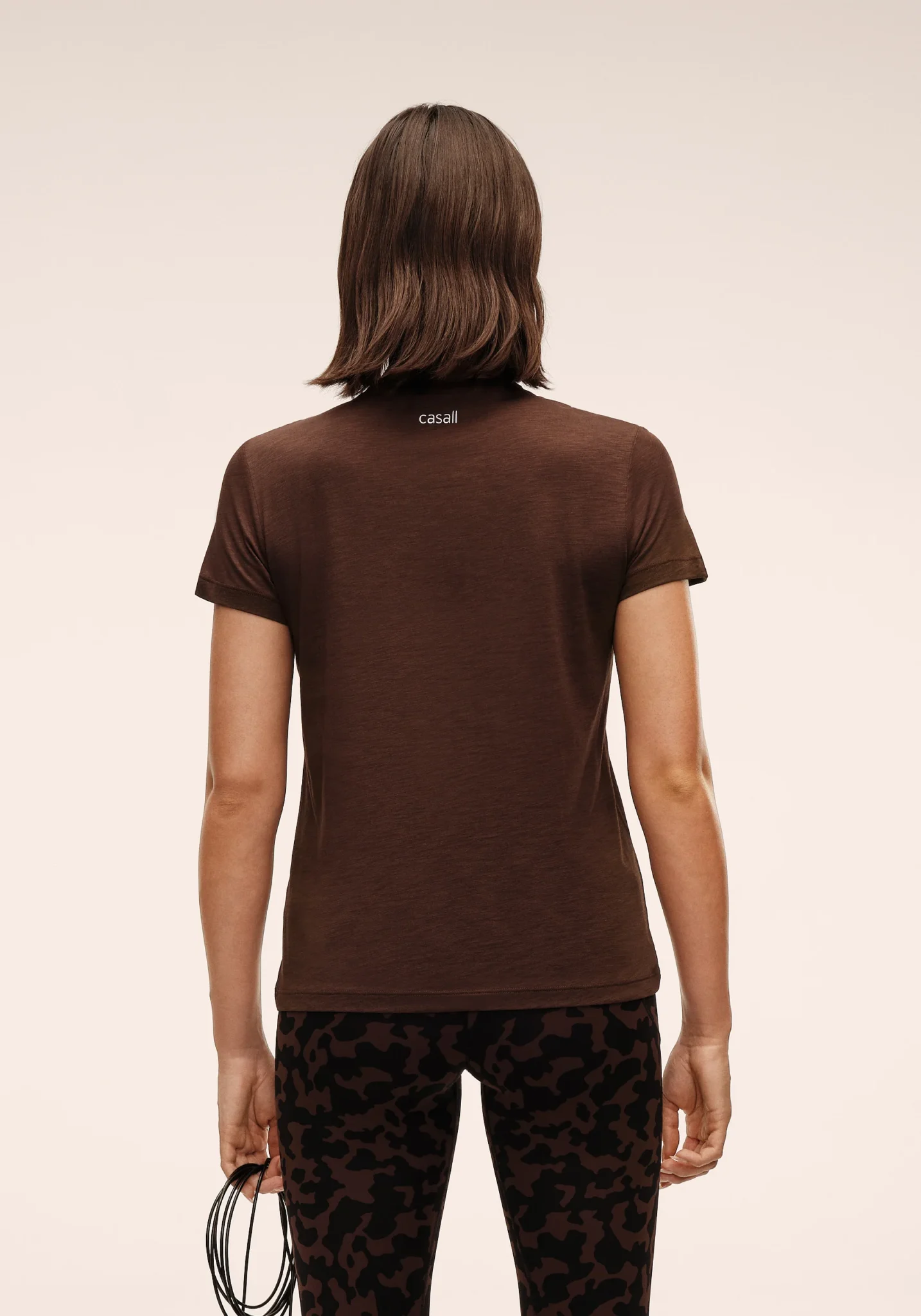 Casall Soft Texture Tee Dark Brown - Image 2