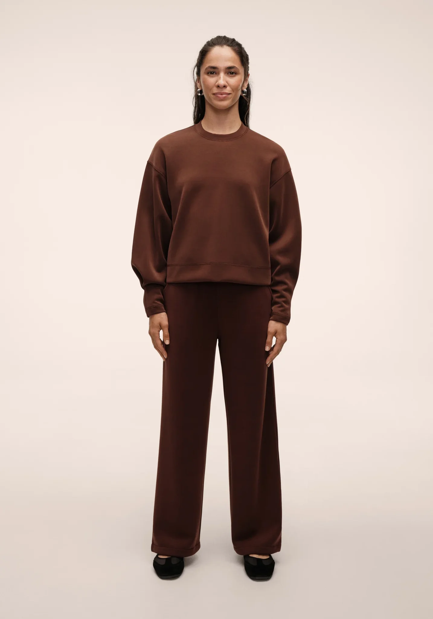 Casall Peachy Straight Leg Jogger Dark Brown - Image 2