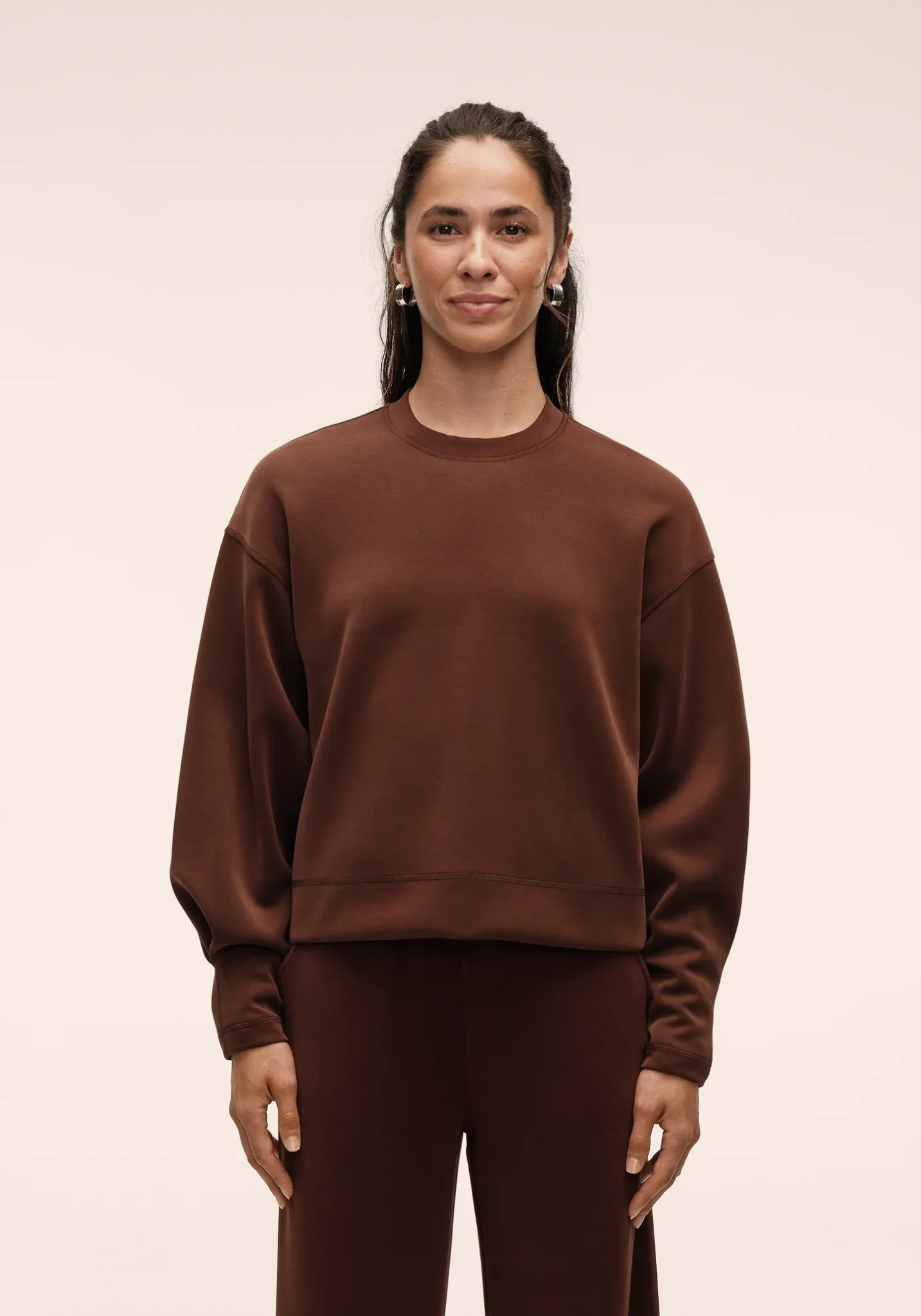 Casall Peachy Crew Neck Dark Brown