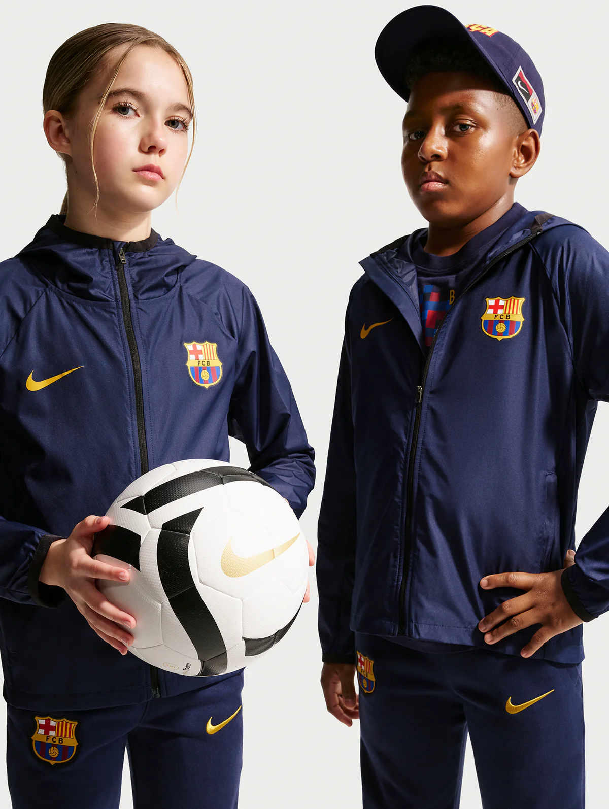 NIKE BARCELONA VINDJAKKI - Image 4