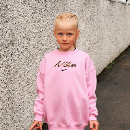 Nike Sportswear Studio Fleece  Crewneck bleik - leopard