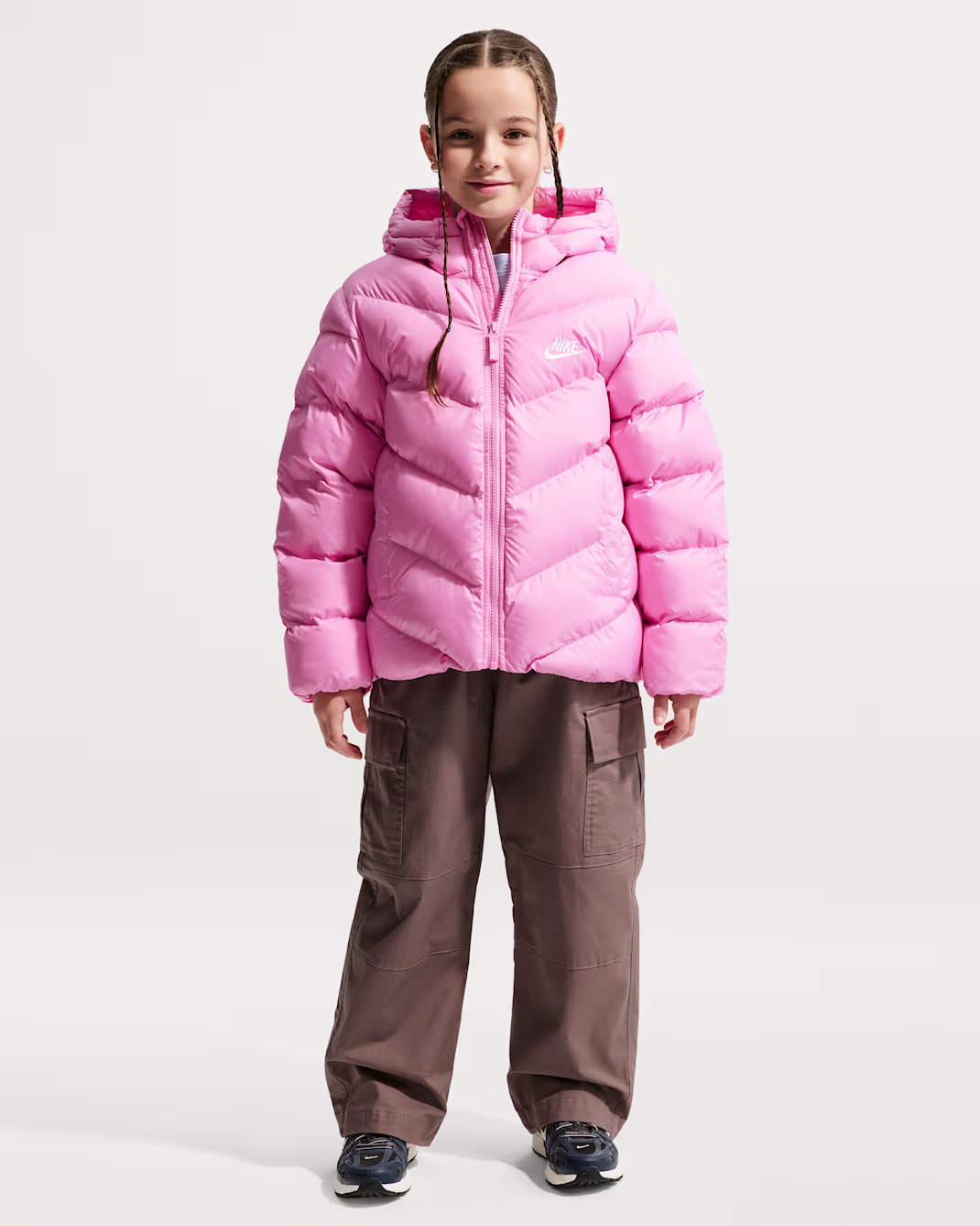 Nike úlpa bleik- barna All Day Play Older Kids Therma-FIT Loose-Fit Puffer Jacket - Image 2