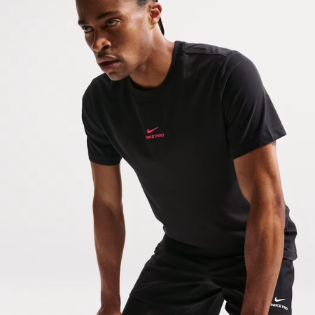 NIKE PRO MENS DRI-FIT STUTTERMABOLUR með bleiku merki