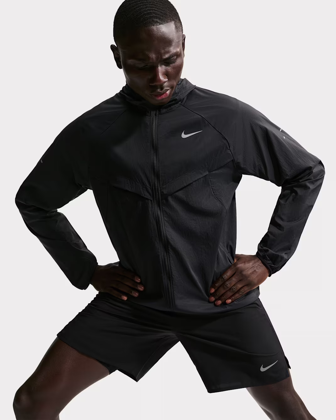 Nike Stride Mens Repel UV Running Jacket hlaupajakki herra - Image 2