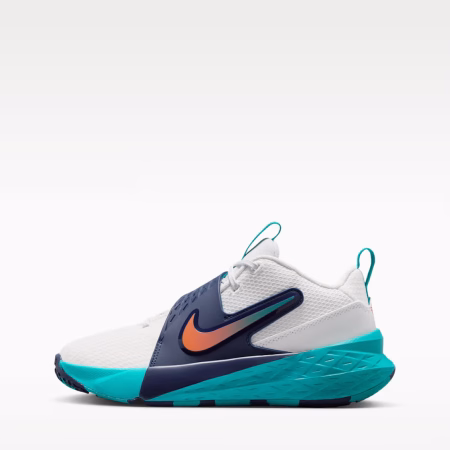Nike Team Hustle D 12 Older Kids Basketball Shoes
