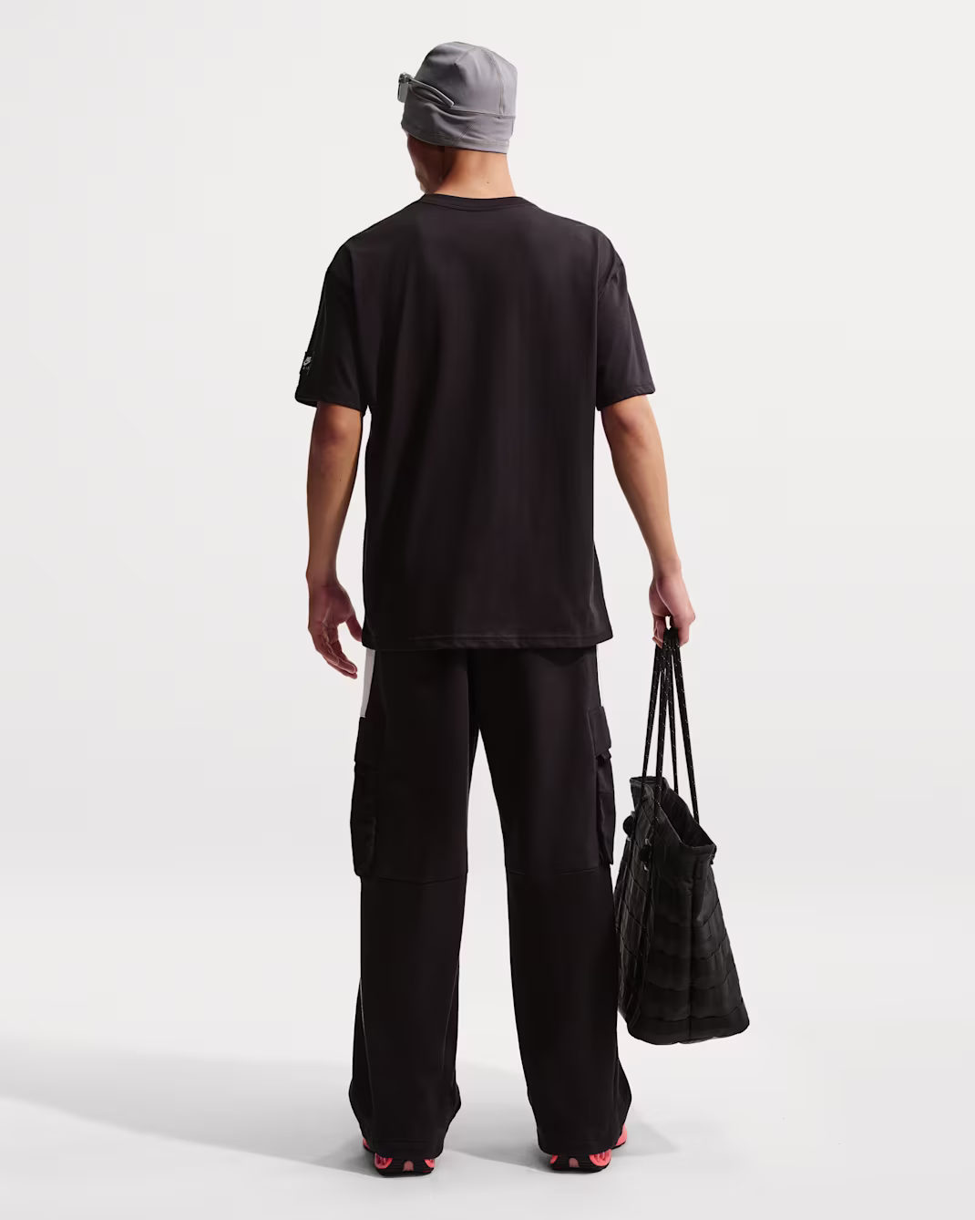 NIKE UNISEX SPORTSWEAR T-SHIRT - Image 6