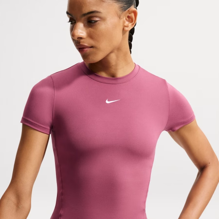 Nike Womens Fall One Fitted Stuttermabolur