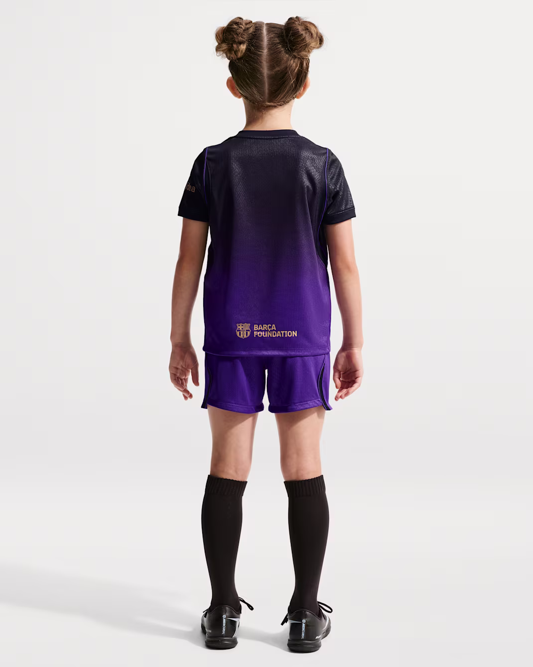 F.C. Barcelona 2026/27 Stadium Away Younger Kids Kobe Football Replica 3-Piece Kit - Image 3