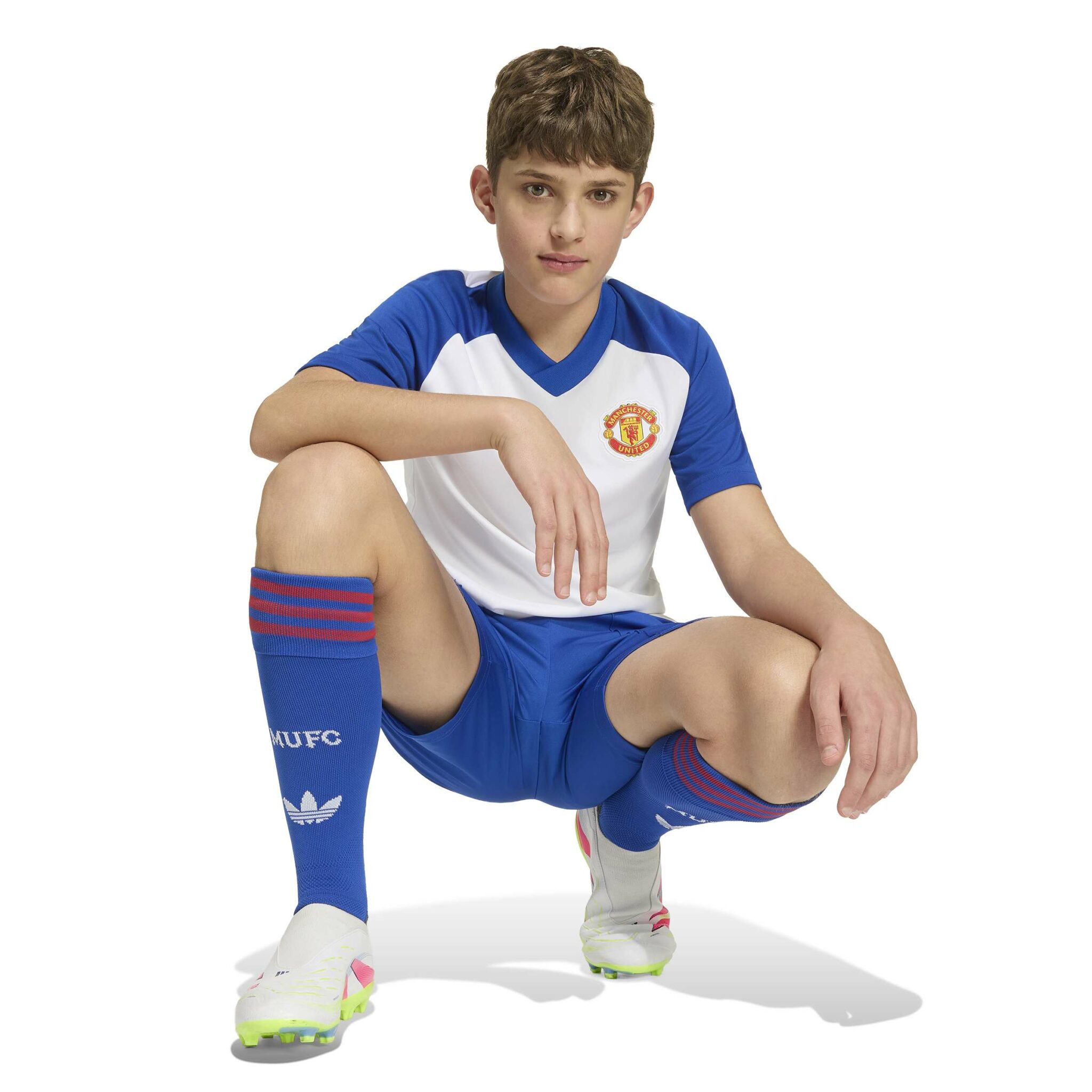 White Manchester United 26/27 Pre Match Jersey Kids - Image 8
