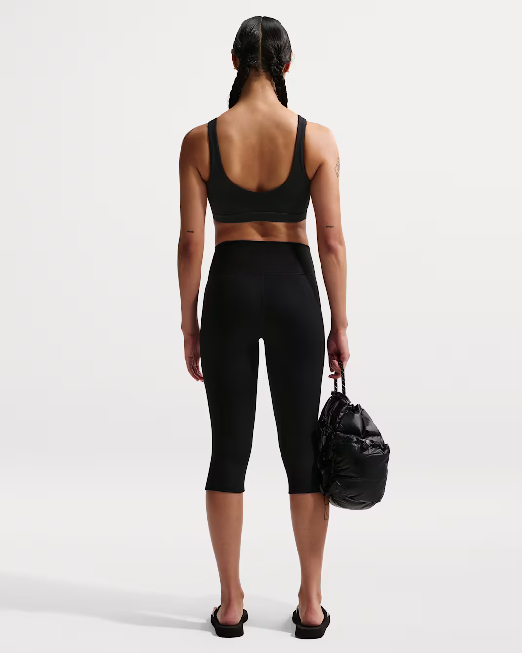 Nike One Womens High-Waisted Capri Leggings - Image 5
