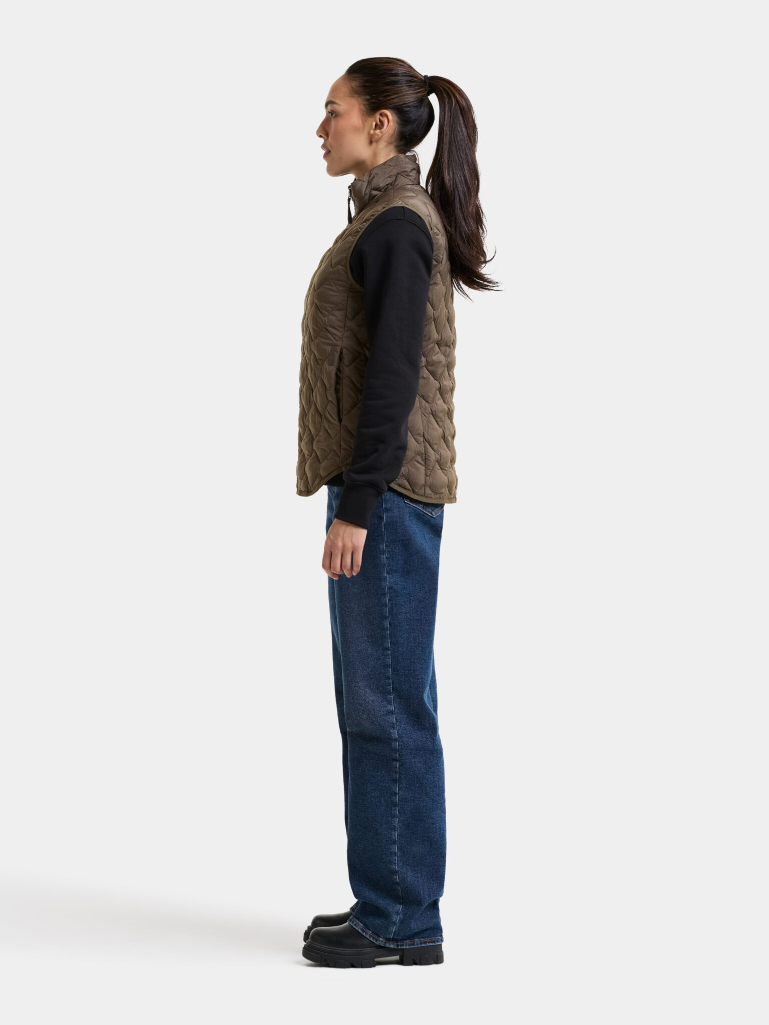 DIDRIKSONS EVY WNS VEST 2 MOCHA BROWN 34-48 - VESTI DÖMUR - Image 3