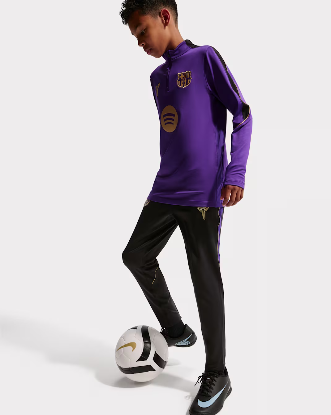 NIKE FC Barcelona Strike Away Big Kids Kobe Dri-FIT Soccer Knit Pants - Image 4